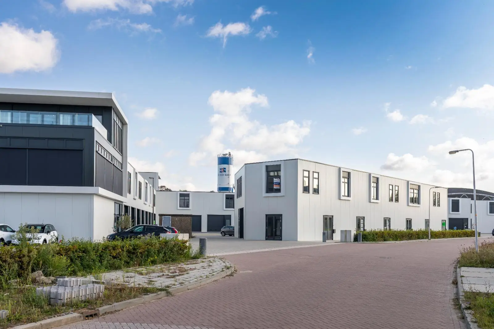 64e46a3d-9a44-41ef-afbf-6fe5a78f2e87