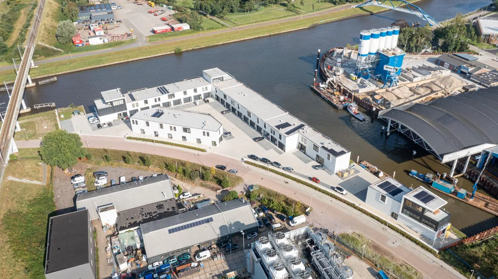 bfb6322d-3804-4856-8bbf-60857632ac04